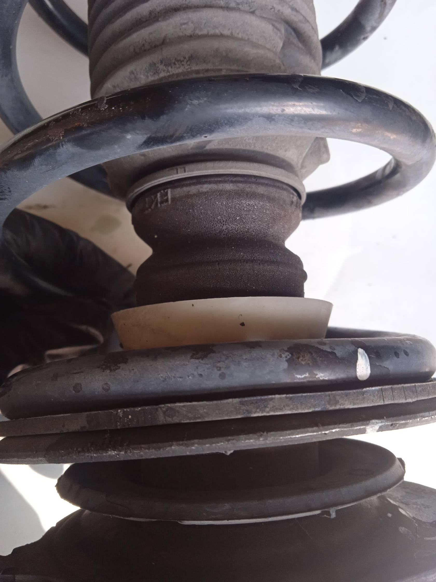 Ammortizzatore ant. dx.